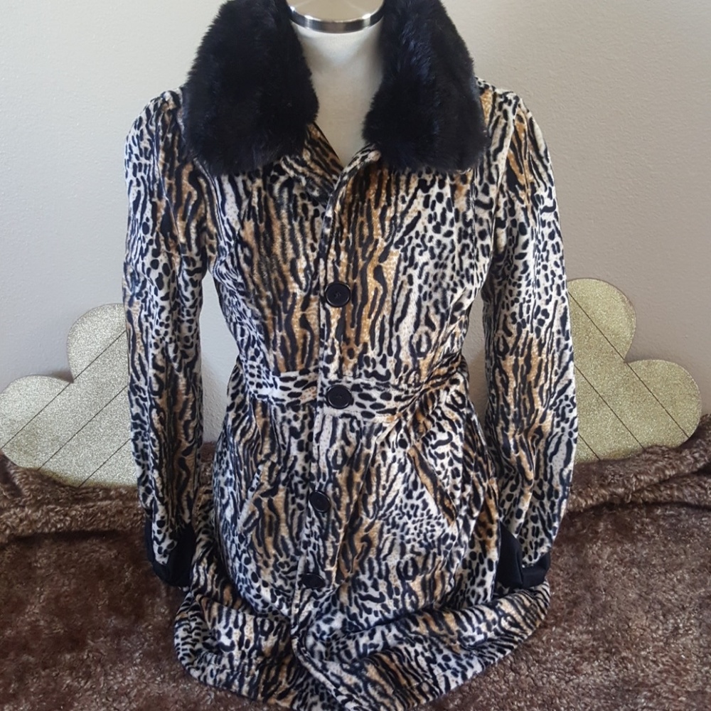 Rock Steady Faux Fur Peacoat - Picture 4 of 8